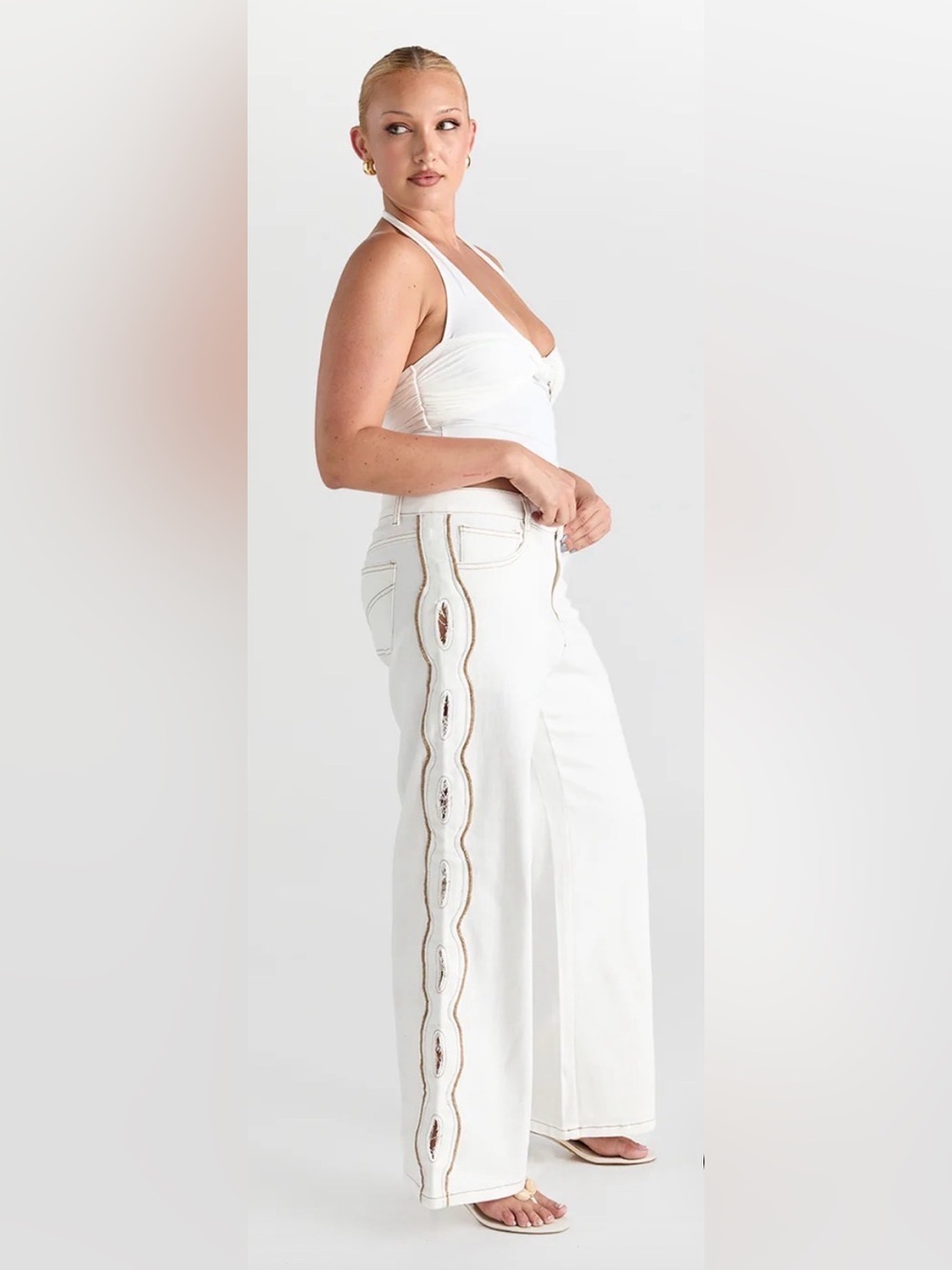 Sasha Therese CAIRO JEAN WHITE S